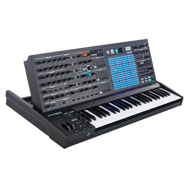 Arturia MatrixBrute Noir
